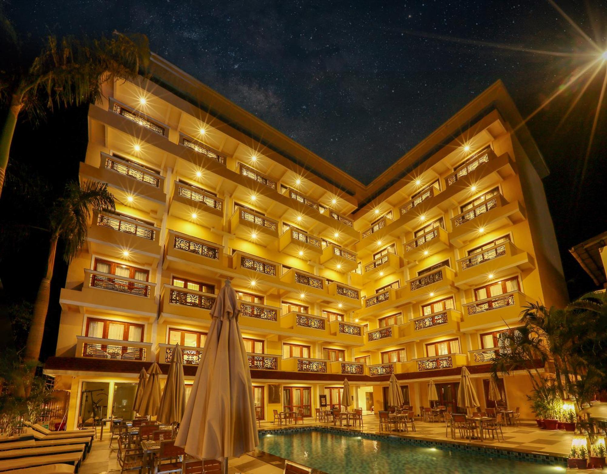 Resort De Coracao - Calangute , Goa エクステリア 写真