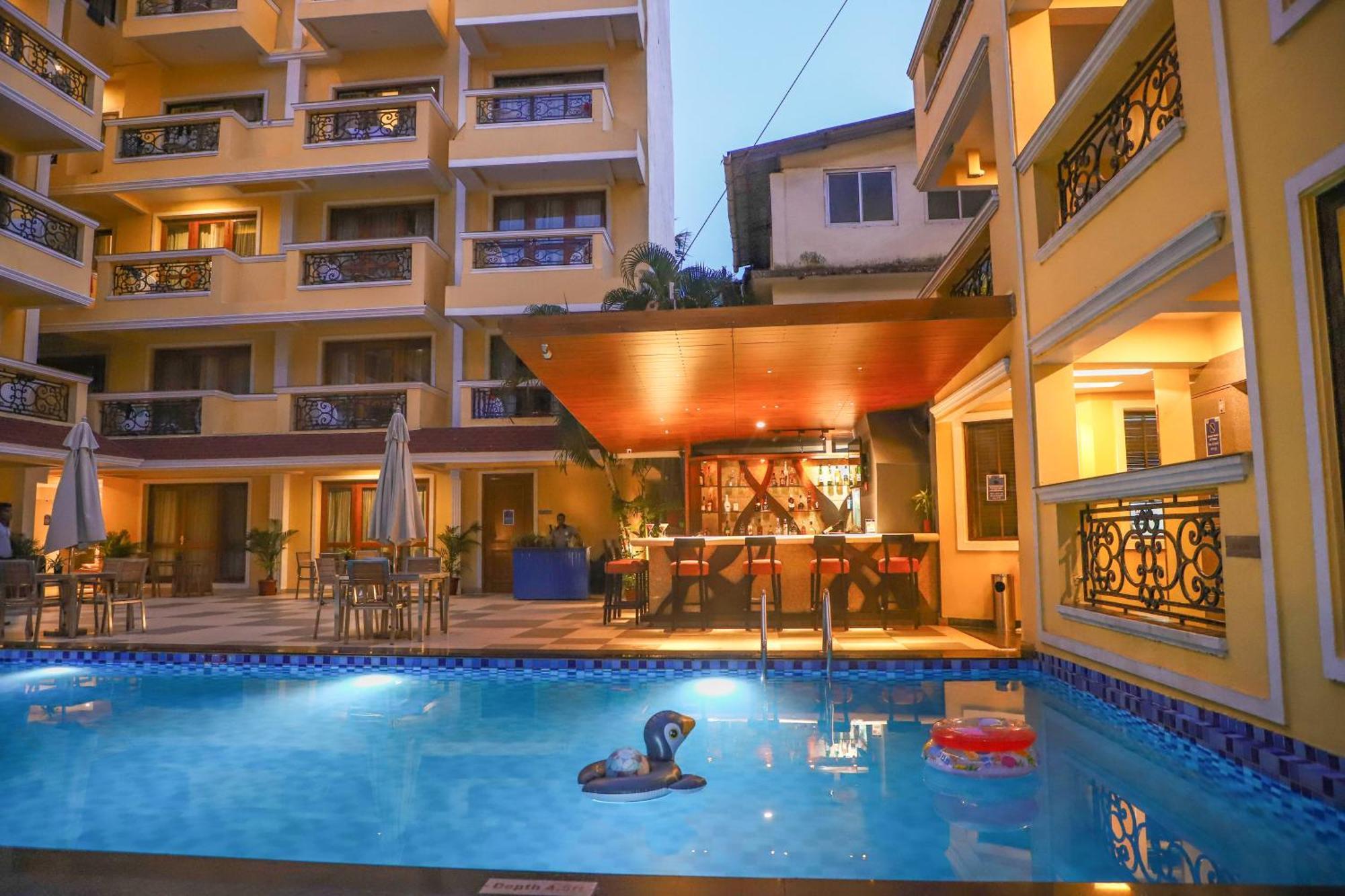 Resort De Coracao - Calangute , Goa エクステリア 写真