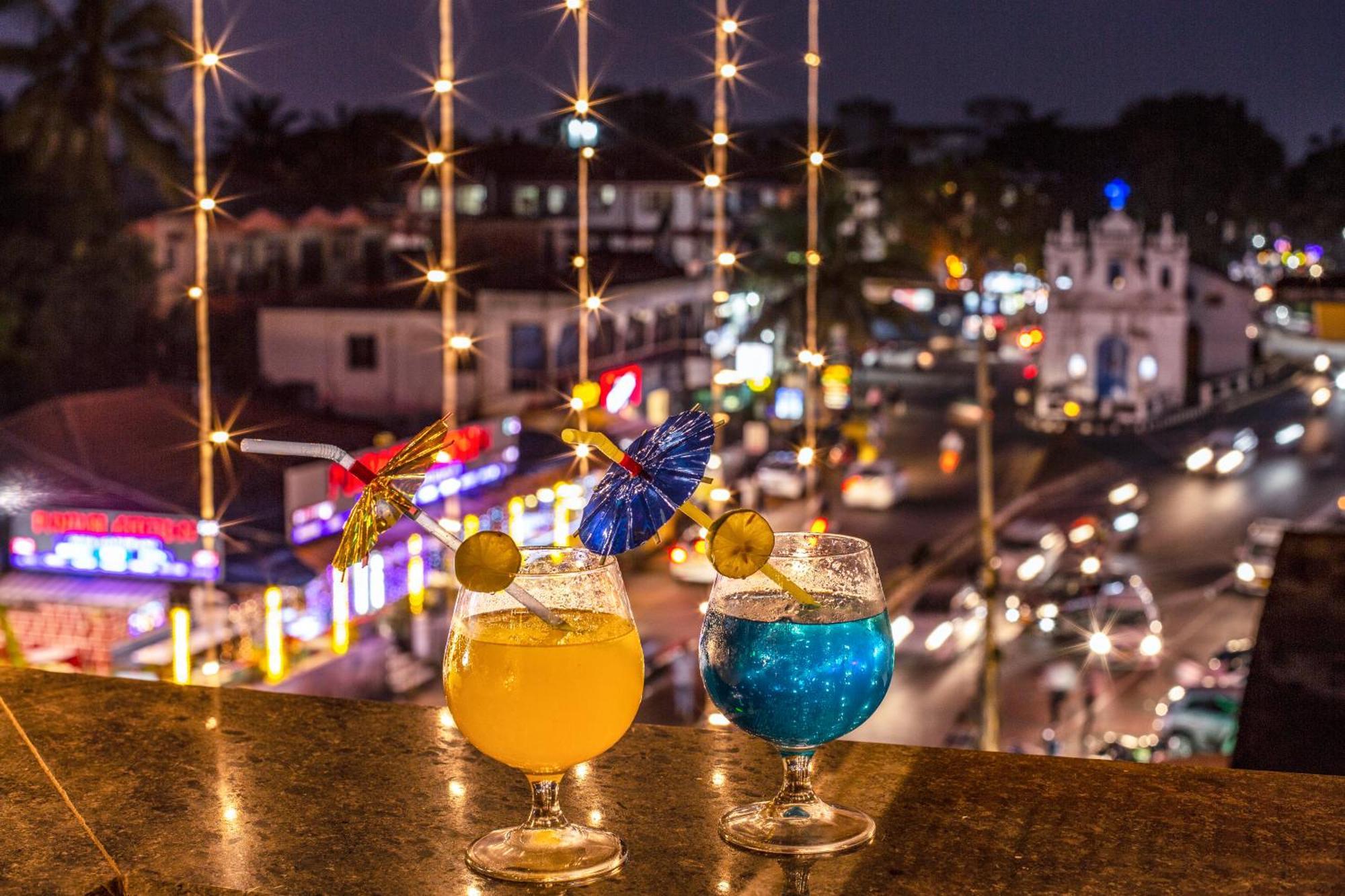 Resort De Coracao - Calangute , Goa エクステリア 写真