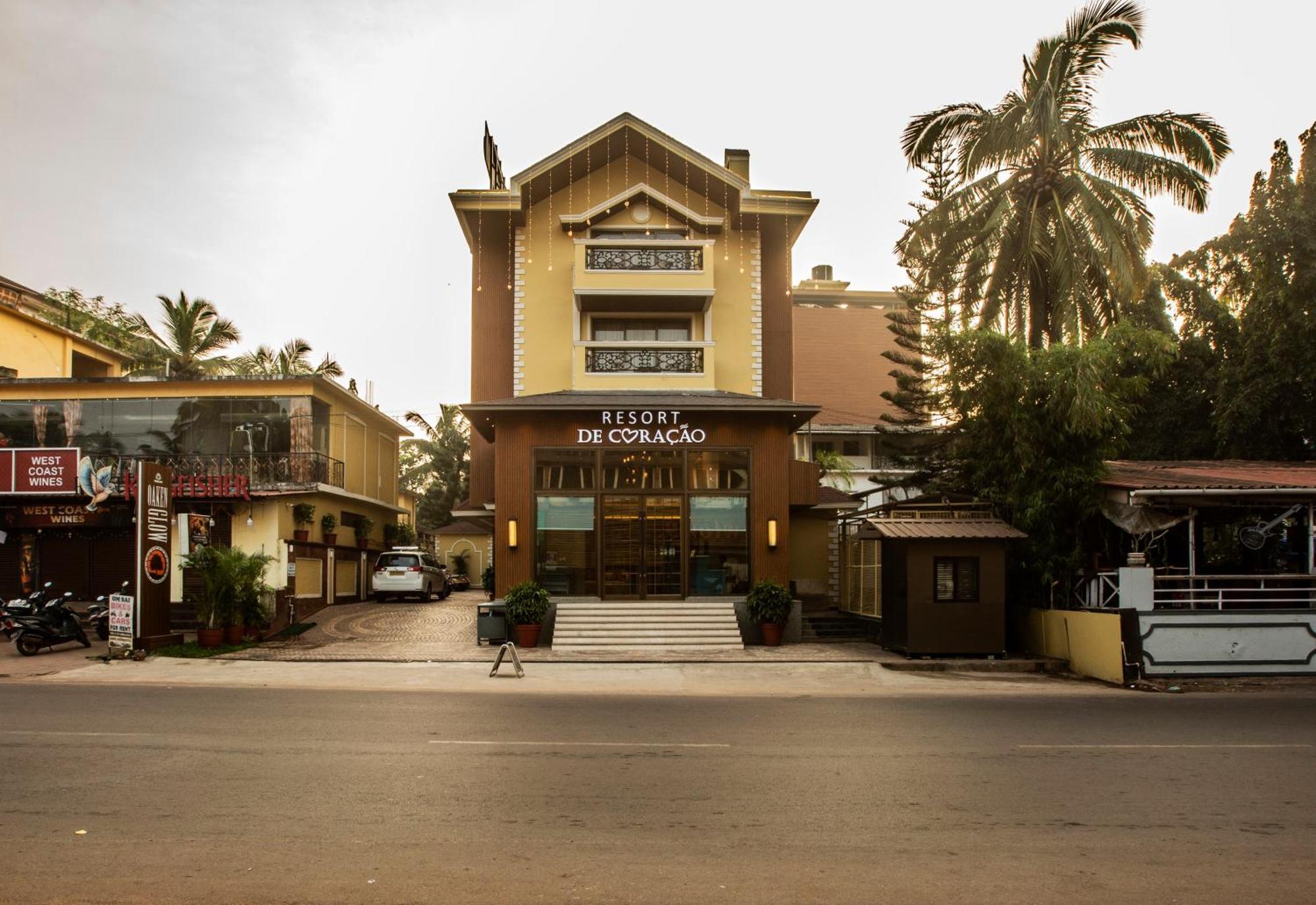 Resort De Coracao - Calangute , Goa エクステリア 写真